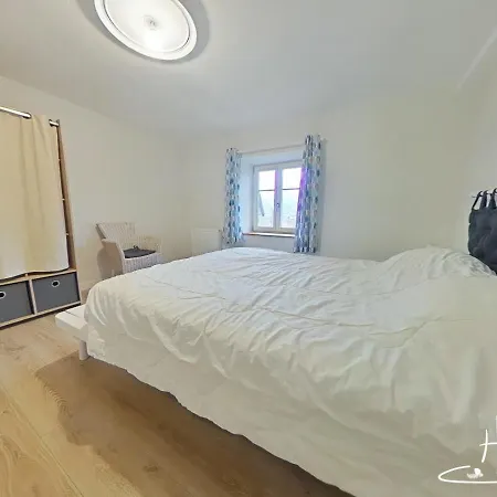 La Maison Bedel, Roche Du Rain Centre Apartman